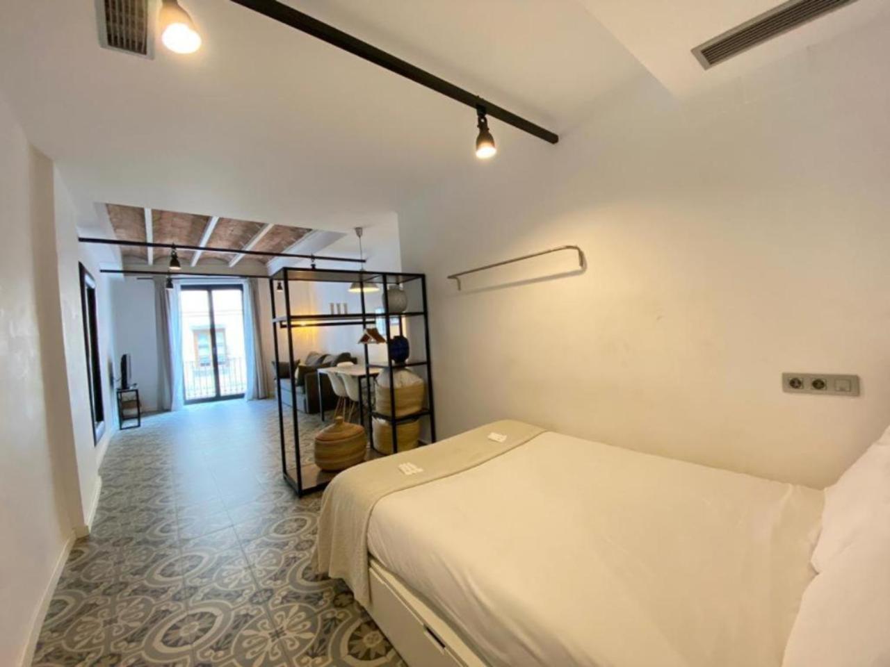 Liceu Apartments By Gaiarooms Barcelona Exterior photo